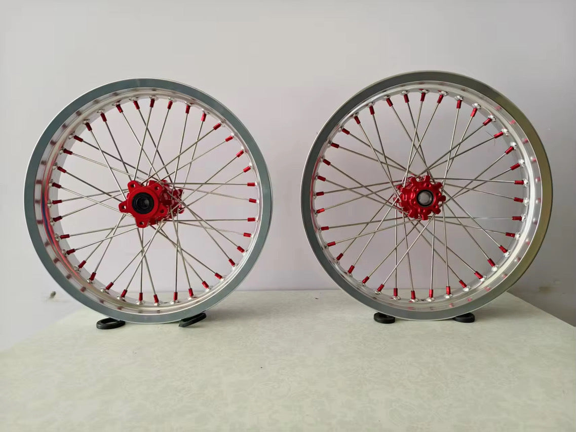 Fully customizable wheels