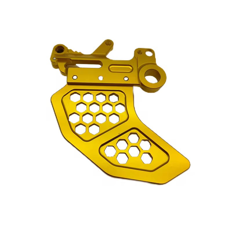 Rear brake disk guard