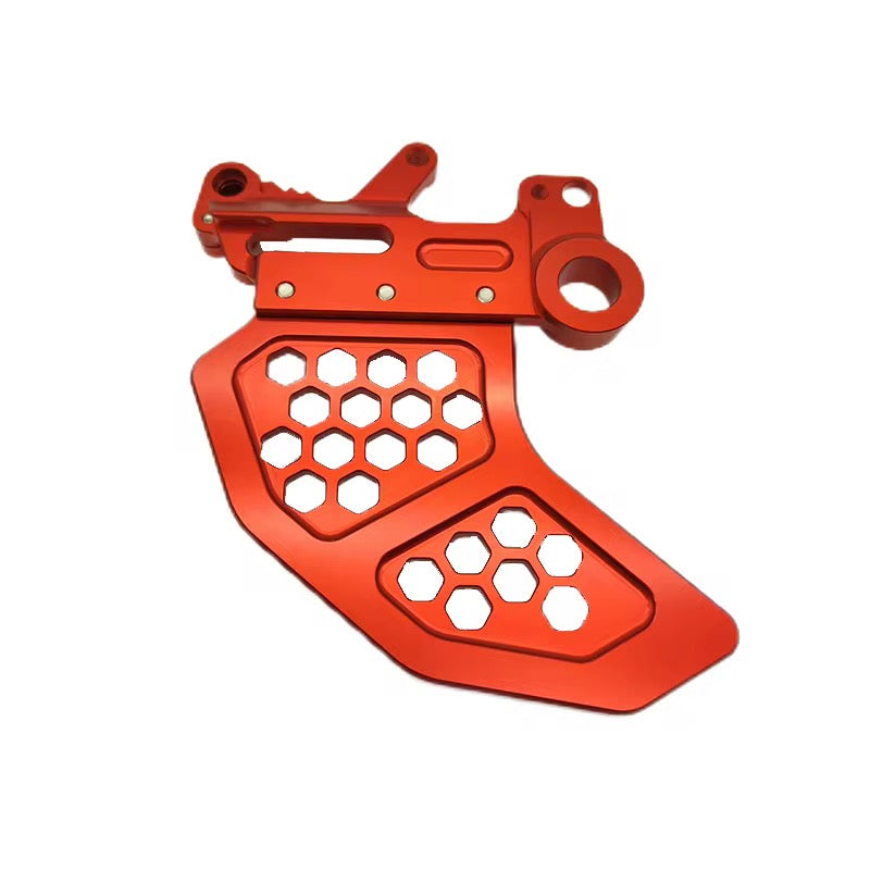 Rear brake disk guard