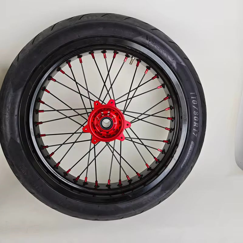 Ultra bee super motos 17in