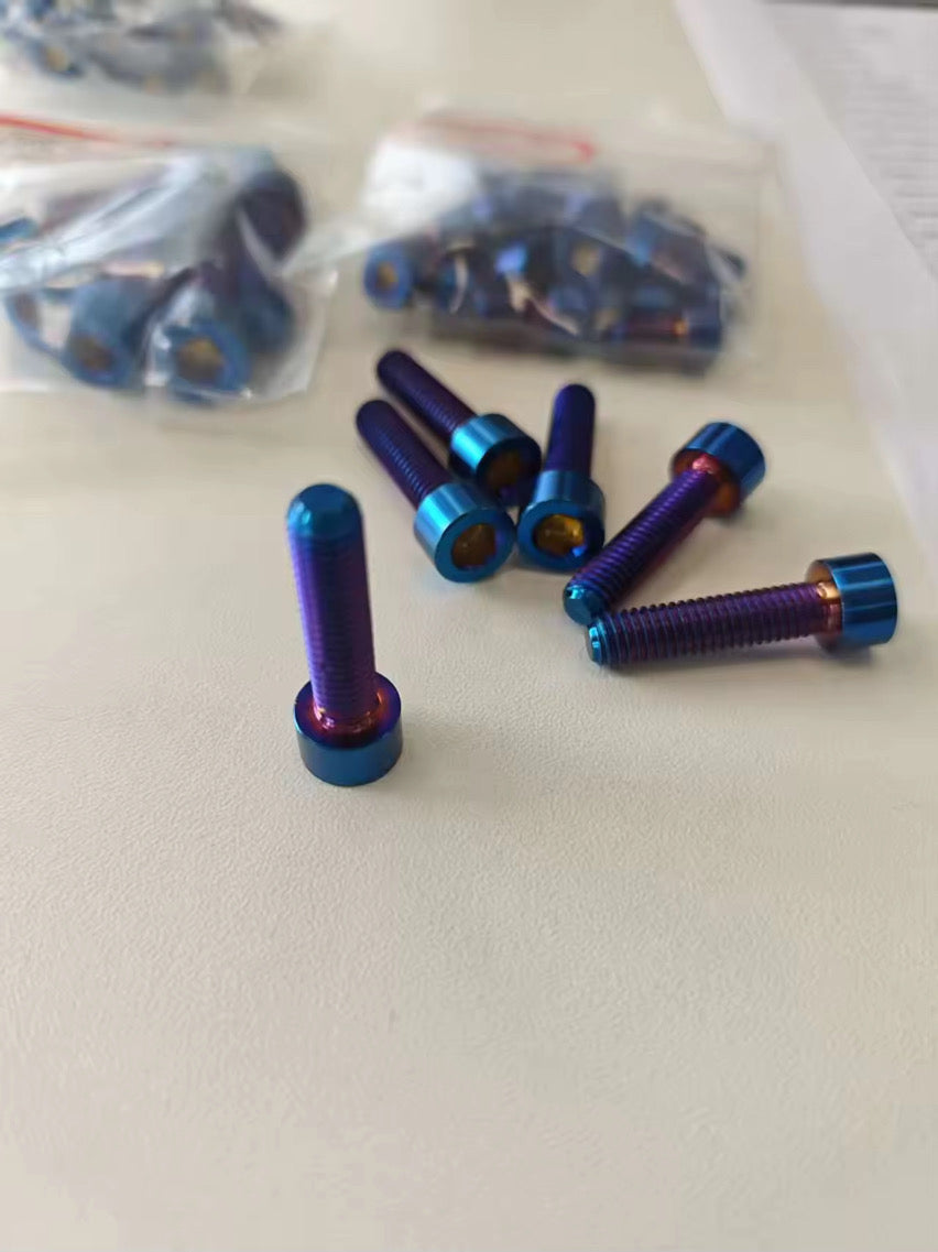 Full titanium bolt kit
